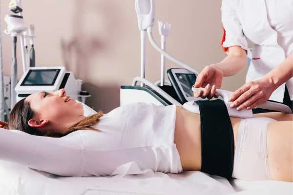 woman having body sculpting to help improve her body image and her mental health Barnet