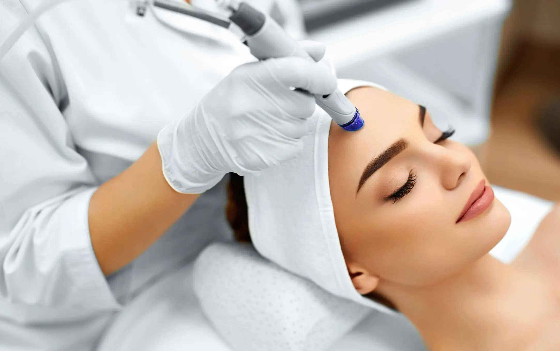 What Is Collagen Lift Therapy and How Can It Help Ageing, Loose Skin Barnet?